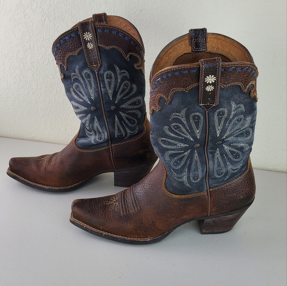 Ariat Western Cowgirl Boots Leather Women’s Size 9 B - Picture 3 of 16